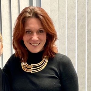 Meet your Posher, Jennifer